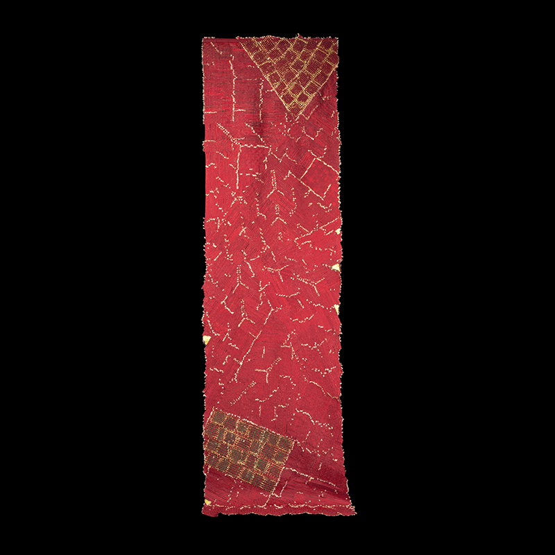 Folio rojo, 2012. 355×95 cm; lino, gesso y acrílico.