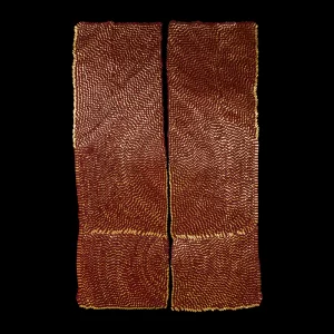 Sol rojo doble, 2013. 155×100 cm; lino, gesso, acrílico y hoja de oro.